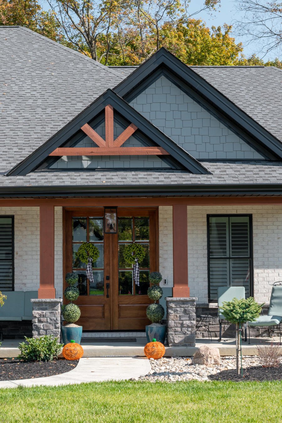 custom home exterior design